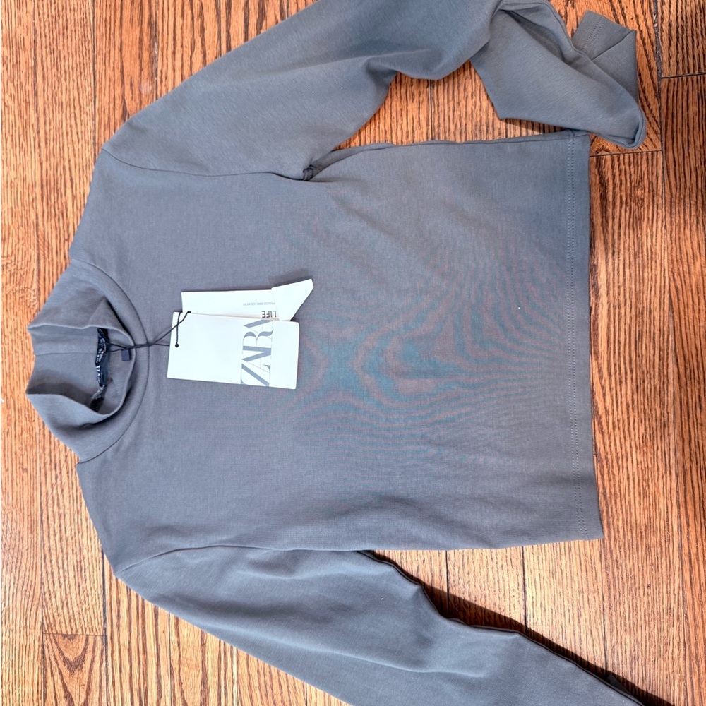 ZARA green Crewneck Sweater